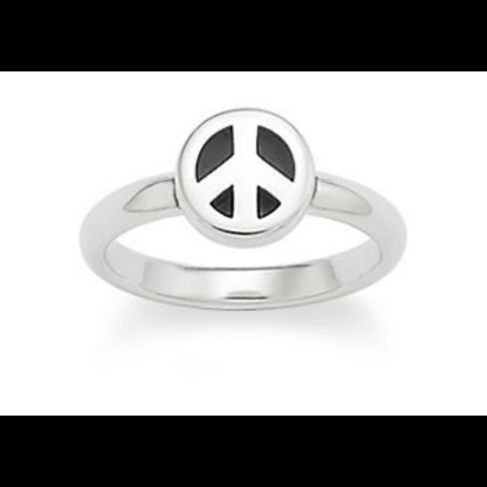 Retired James Avery Ring